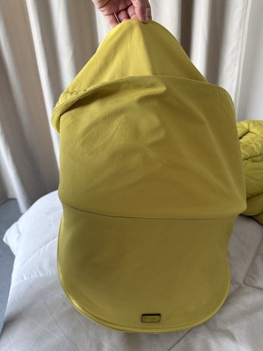 Cybex Platinum Priam 3 шаси + тапицерия за седалка Mustard Yellow  + дъждобран