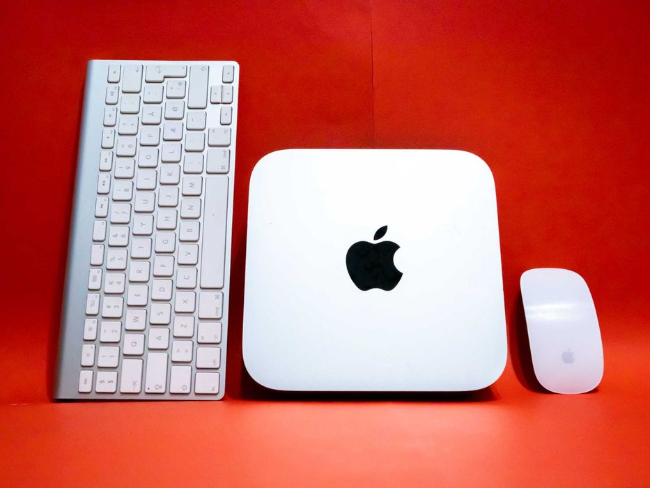 Mac Mini A1347 16GB RAM 240GB SSD i5 комплект Magic Mouse и клавиатура