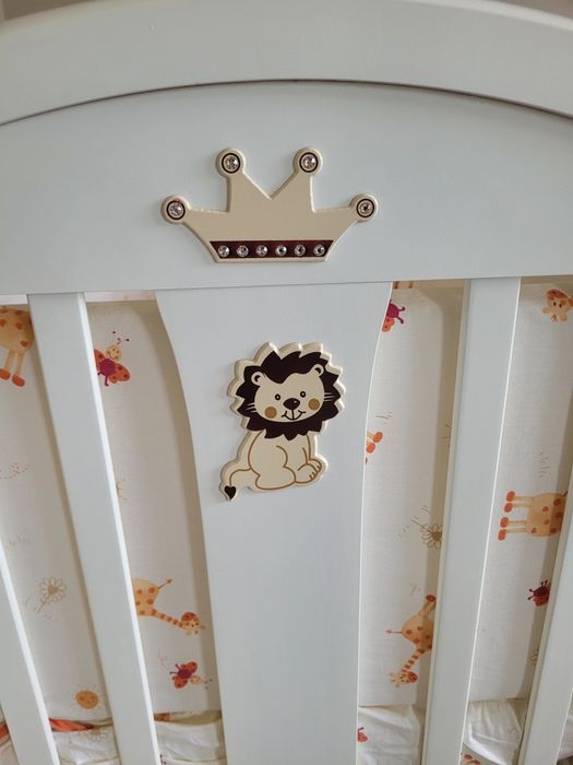 Продам детскую кровать-манеж