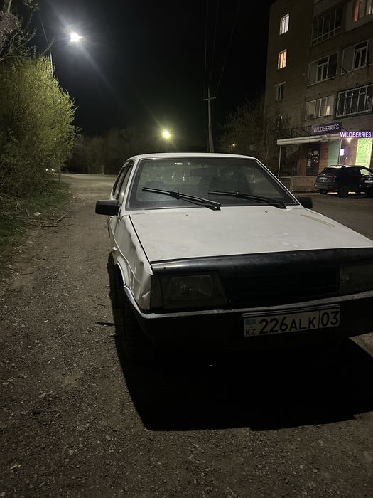 Продам ваз 21099