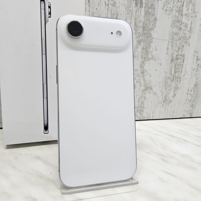 IPhone AIR 256GB 22Cicluri White Zeus Amanet Vitan 6622