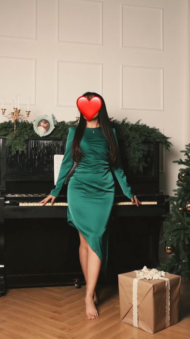 Продам платья срочно