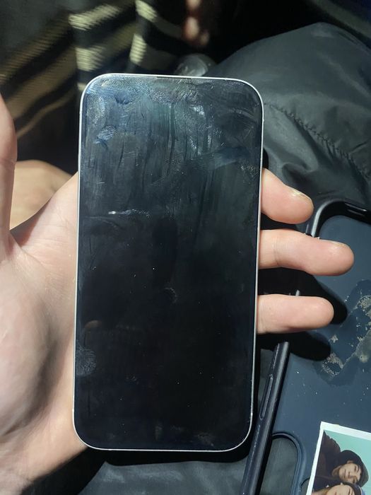 Айфон 16 без гарантии