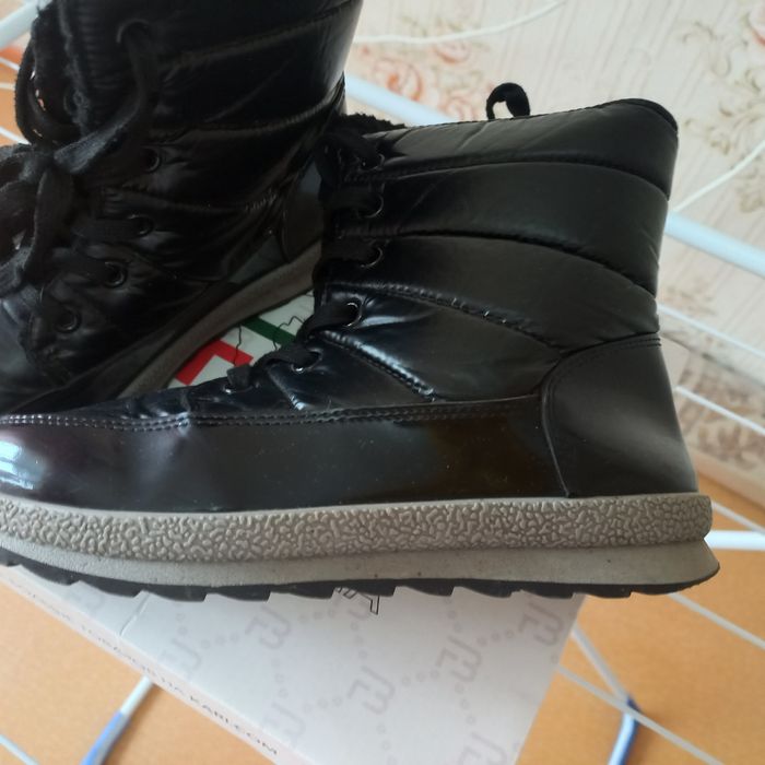 Срочно продаётся весь зимний комплект на девочку