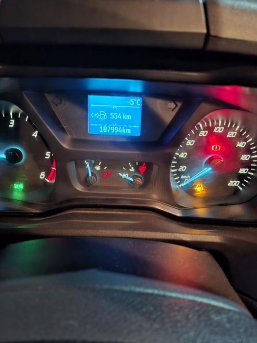 Vând Ford transit custom