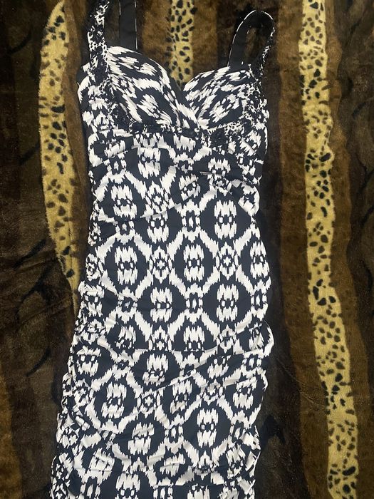 Платье разное женское