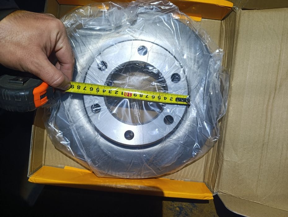 Тормозные диски Toyota hilux surf, prado j70