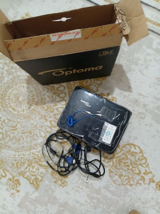 Проектор  Optoma