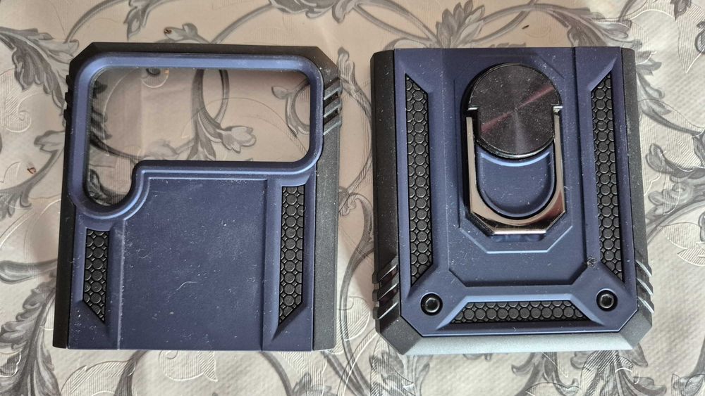 Husa cu inel si stand pentru Samsung Galaxy Z Flip3