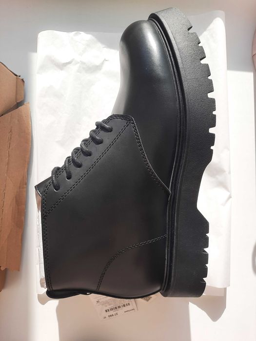 ZARA Новые ботинки