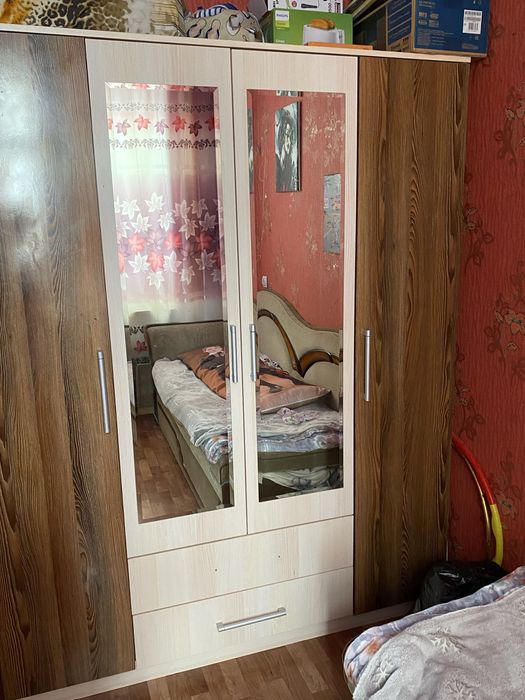 продам шкаф , в хорошем состоянии