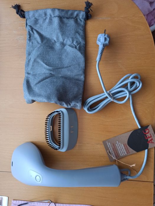 AEG уред за гладене с пара