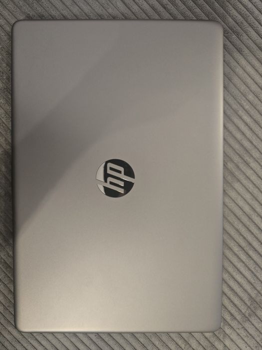 Laptop HP 250 G8, i7, gen10, 16Gb ram, 512 gb NVME M2