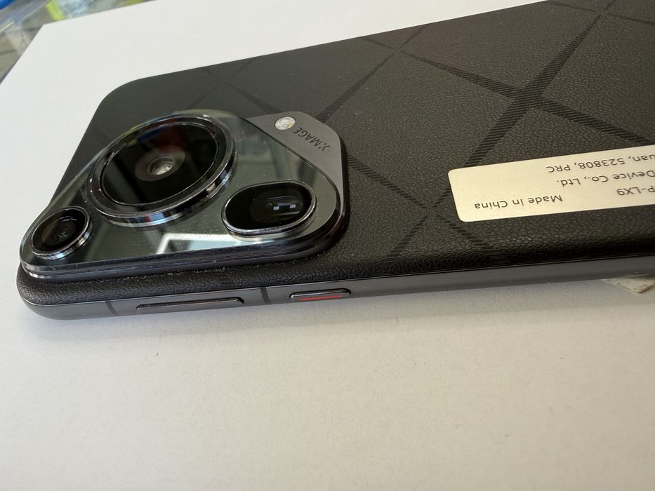 Huawei pura 70 ultra 16/512gb перфектен!