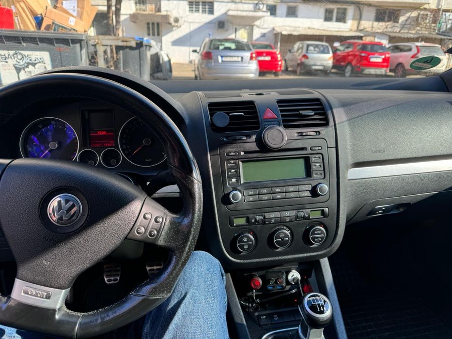 Volkswagen Golf 2006 benzină, 1.617 € — imagine 3