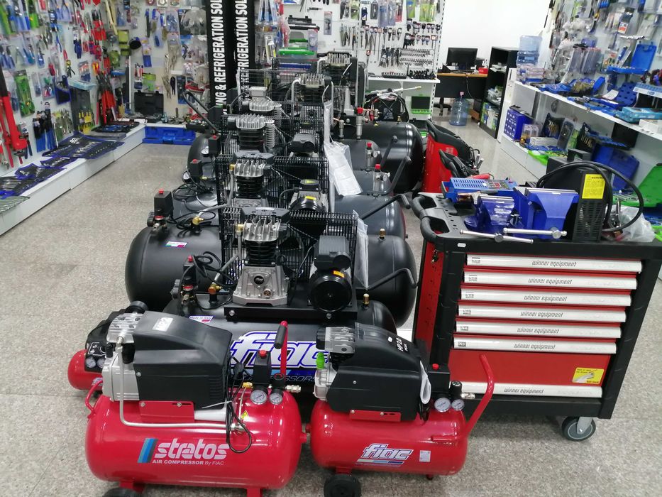 Двуколонен подемник 3.2т, електрохидравличен Произход-Австрия