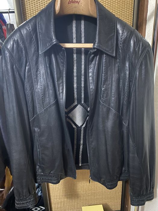 Продам кожаную куртку Zilli.