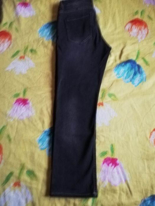 Два чифта мъжки спортни панталона и риза