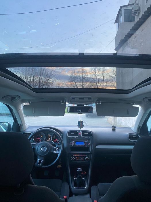 Golf 6 1.6 TDI • Panoramic • Economic • Ideal familie • Acte la zi