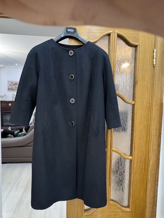 Продам верхнюю одежду