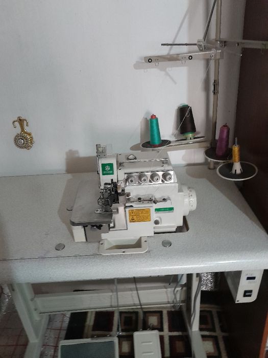 Sheveniy  mashinka averlok zooje