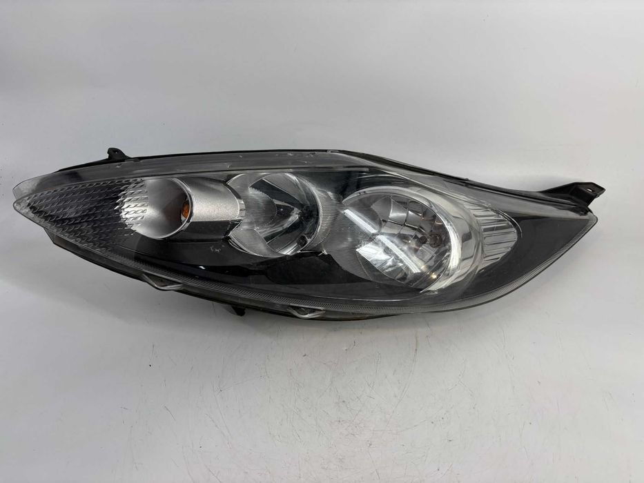 Far stanga Ford Fiesta Mk7 an 2013