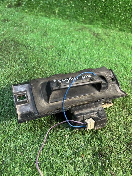 Ручка багажника Педо Peugeot 206