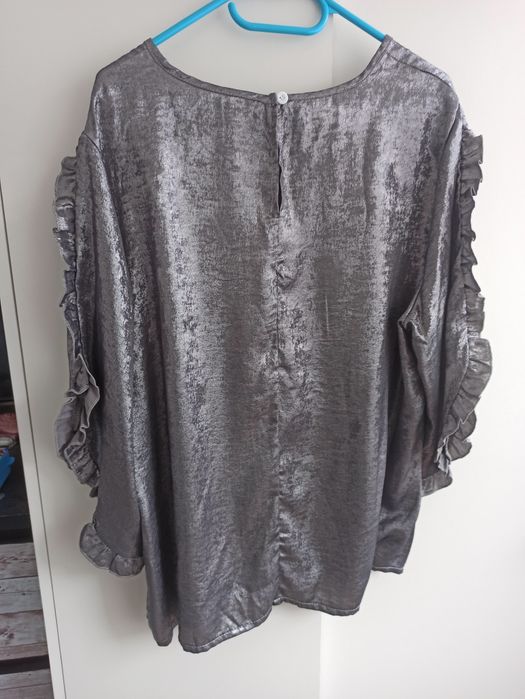 Bluza eleganta argintie măsura 46