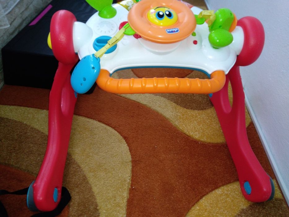 Jucărie Chicco pentru bebeluși