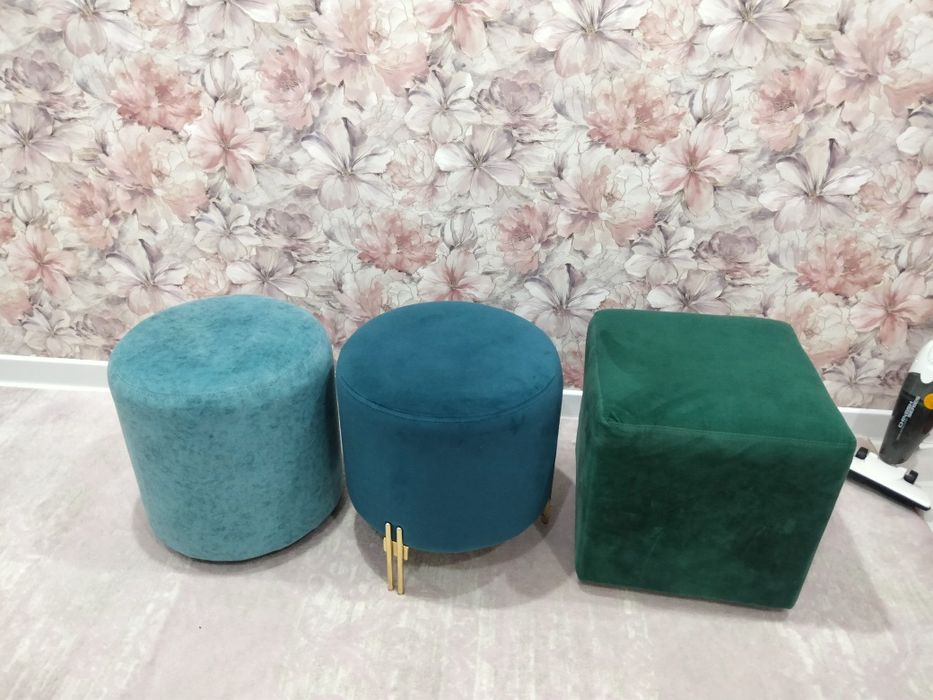 Продам пуфики каждый 8000