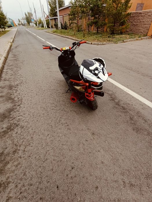 Продам мопед м8 про