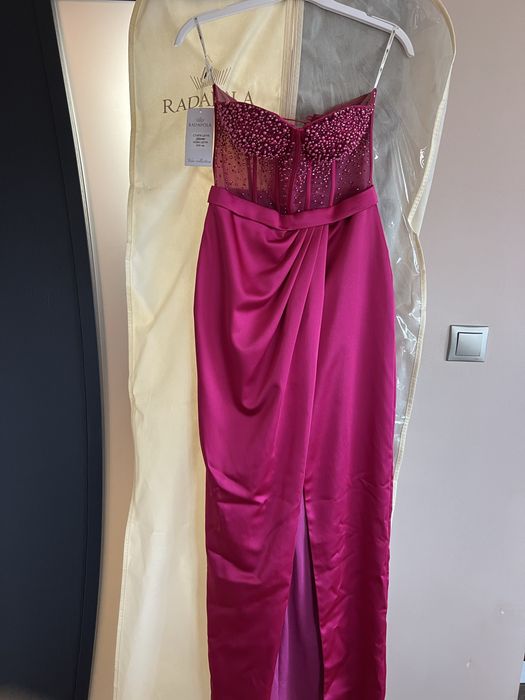 Чисто нова Рокля RADAPOLA