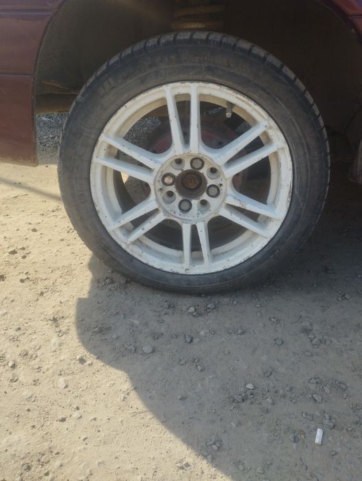 Продам титанки с резиной р15 обмен нар14