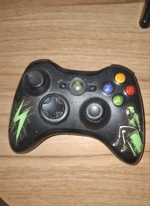 Продавам Xbox 360