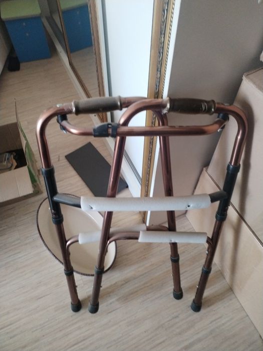 Ходули инвалидные/ ходунки