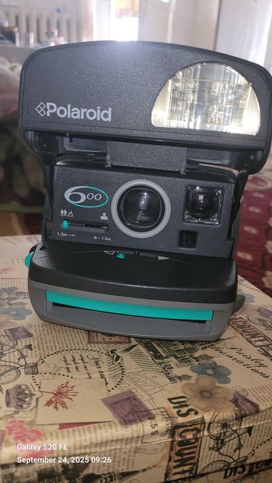 Polaroid 600 OneStep Express