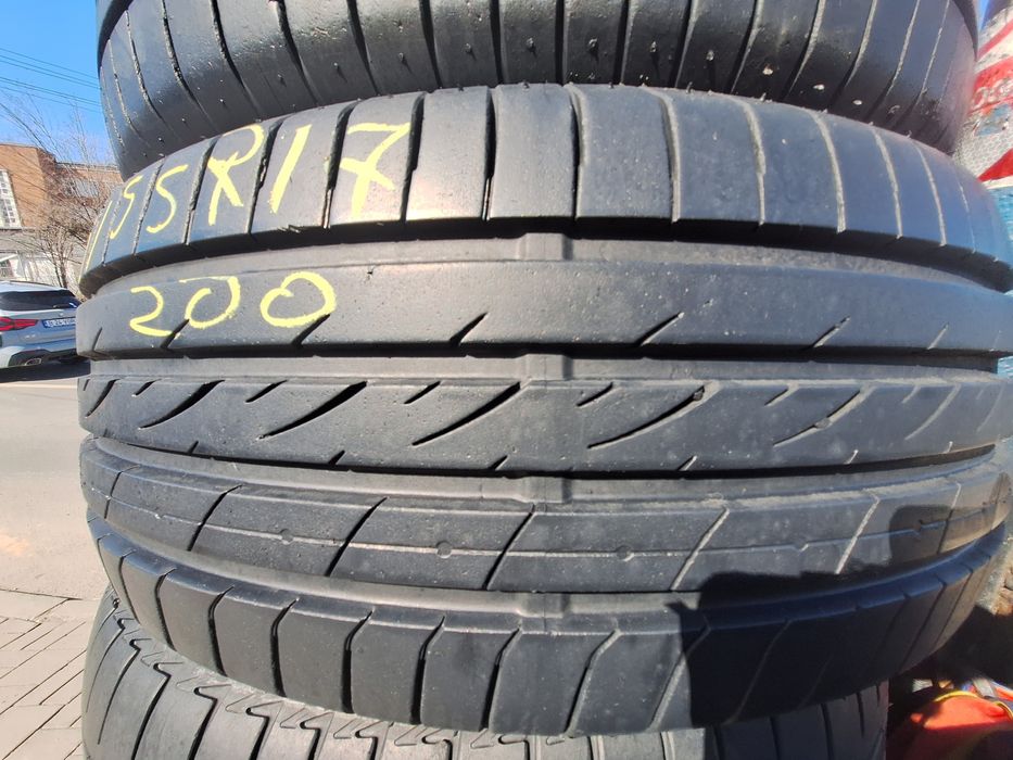 2 anvelope vara 225/55r17.   Starperformer 2020 Montaj Gratuit
