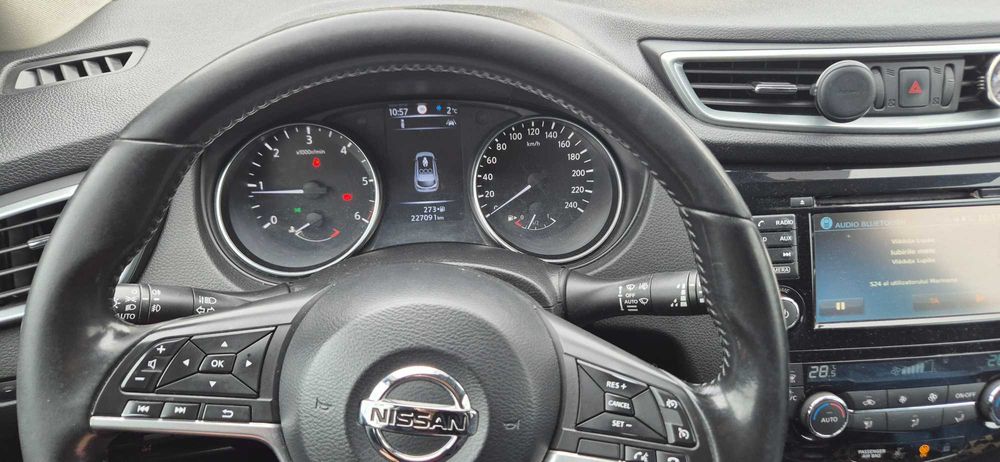 Nisaan Qashqai 1.5dci