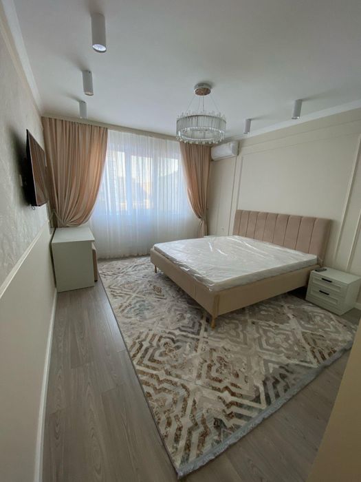 продам спальную кровать