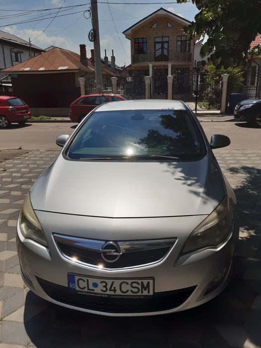 Vand Opel Astra J 2010