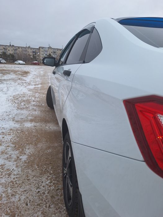 Продам ладу весту