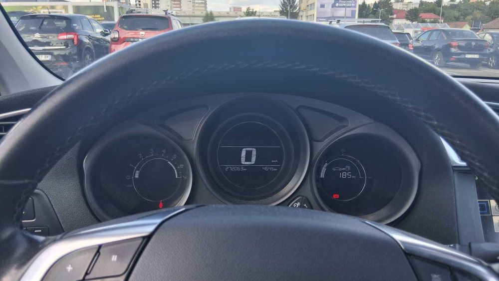 Citroen C4 1.6 BlueHDi (120 CP) - 2015 - Înmatriculat RO - Unic proprietar în România