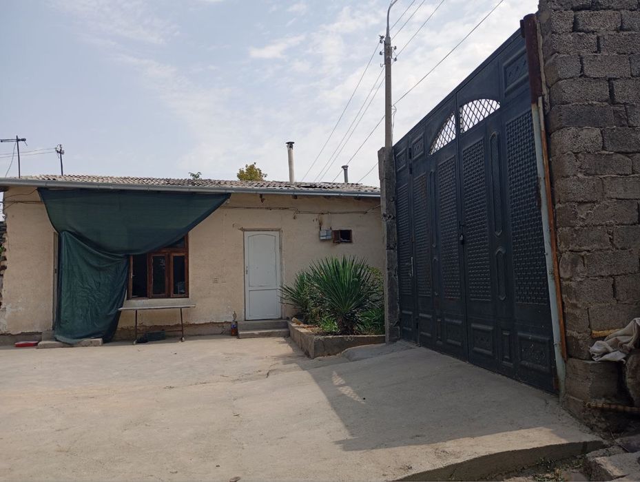 Участка 6 сўтих Сотилади  Сергели да