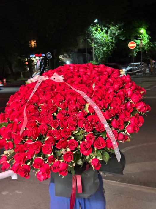 101 раушаннан үлкен букет Сыйлыққа | Доставка