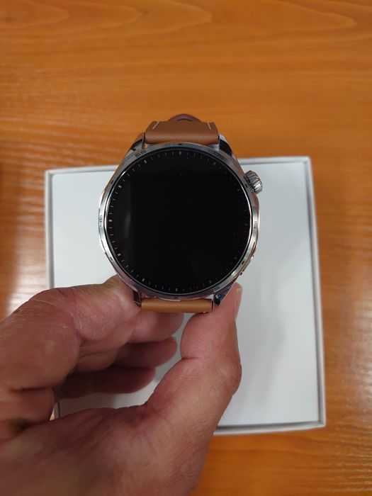 Смарт часовник Honor watch 6