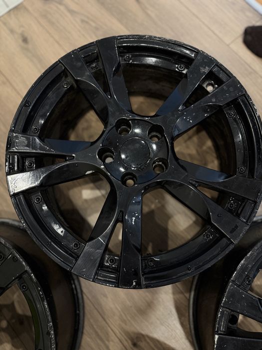 Диски r18 в отличном состоянии