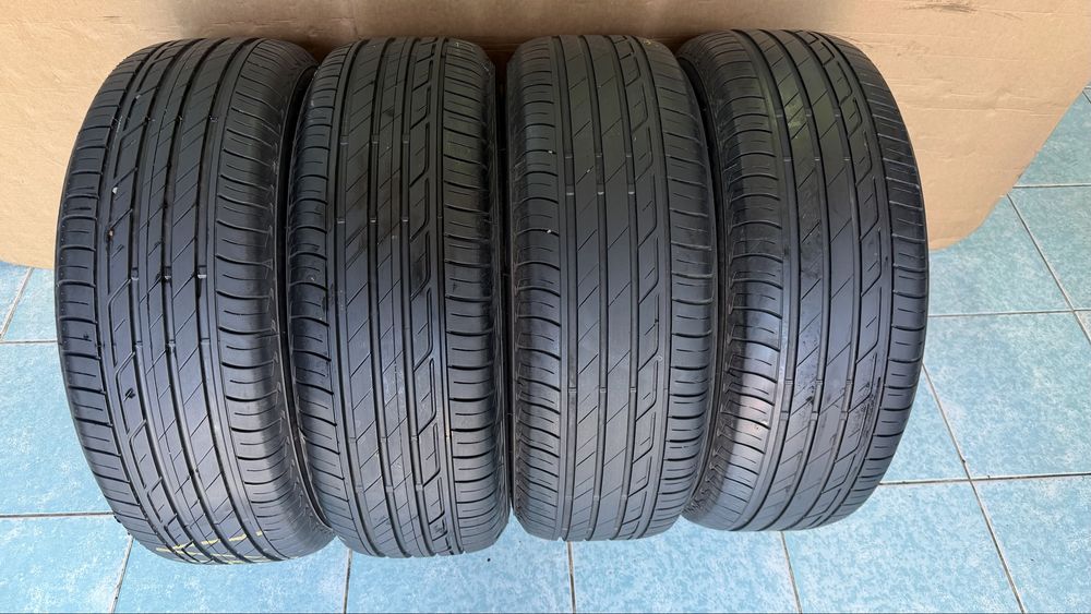 215/65 R16 98H - 4 buc Bridgestone vara