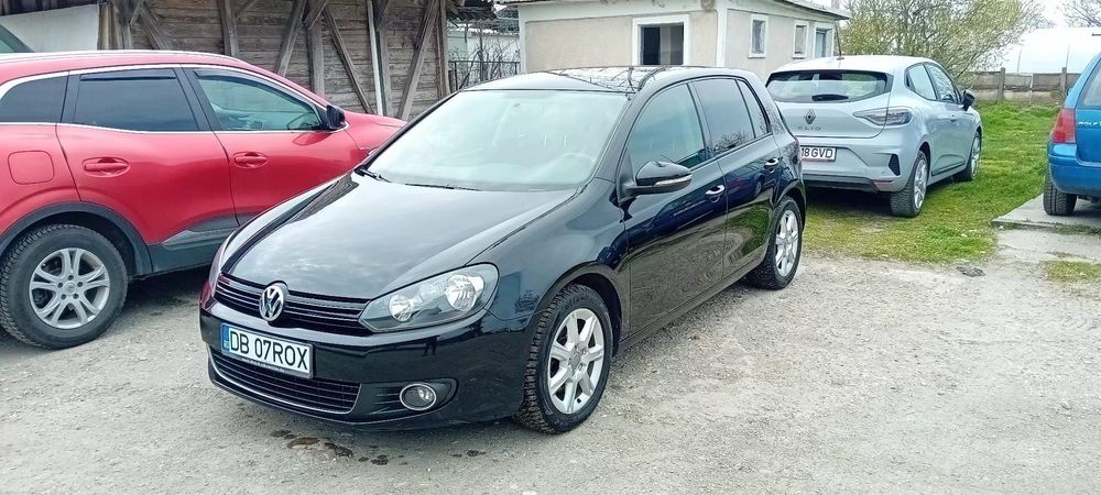 Volkswagen Golf automată