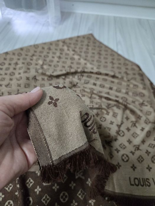 Vand fular/Eșarfă  dama