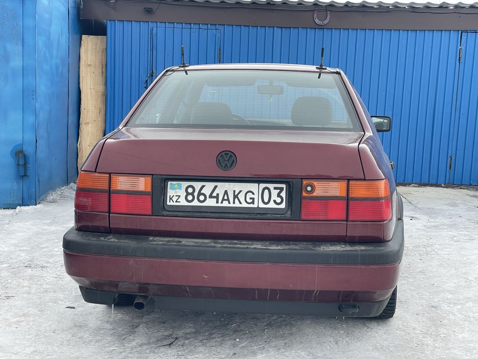 Volkswagen Vento 1.8